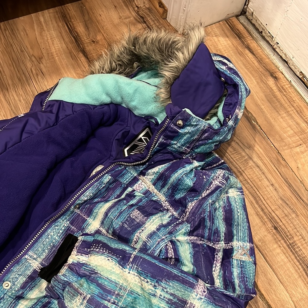 Girls, Blue/white/teal, ZeroXPosur by Boarding Co. Winter Coat, Size Large 10/12
